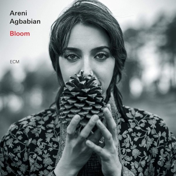 Areni Agbabian: Bloom | ECM 6752590