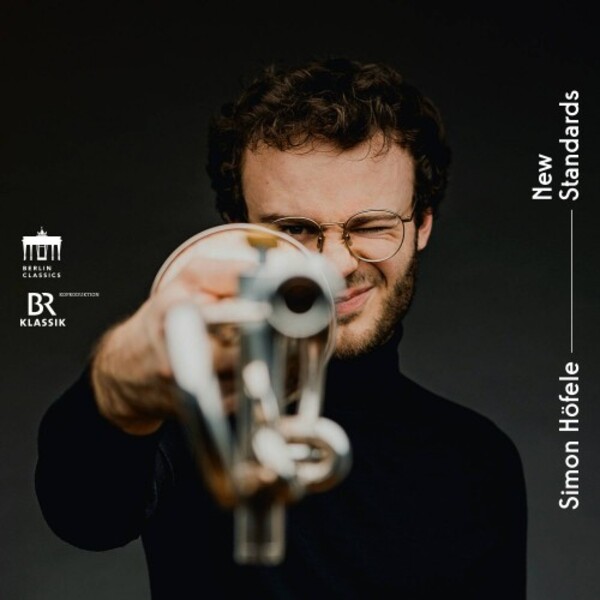 Simon Hofele: New Standards